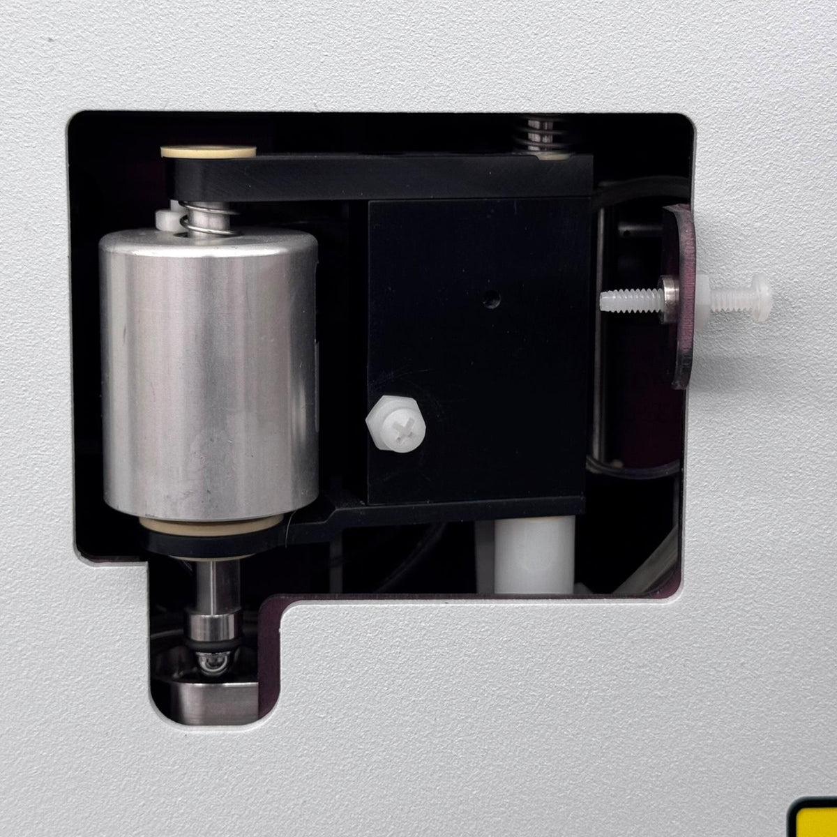 Roche Ventana Medical BenchMark Special Stains Automated Slide Staining System