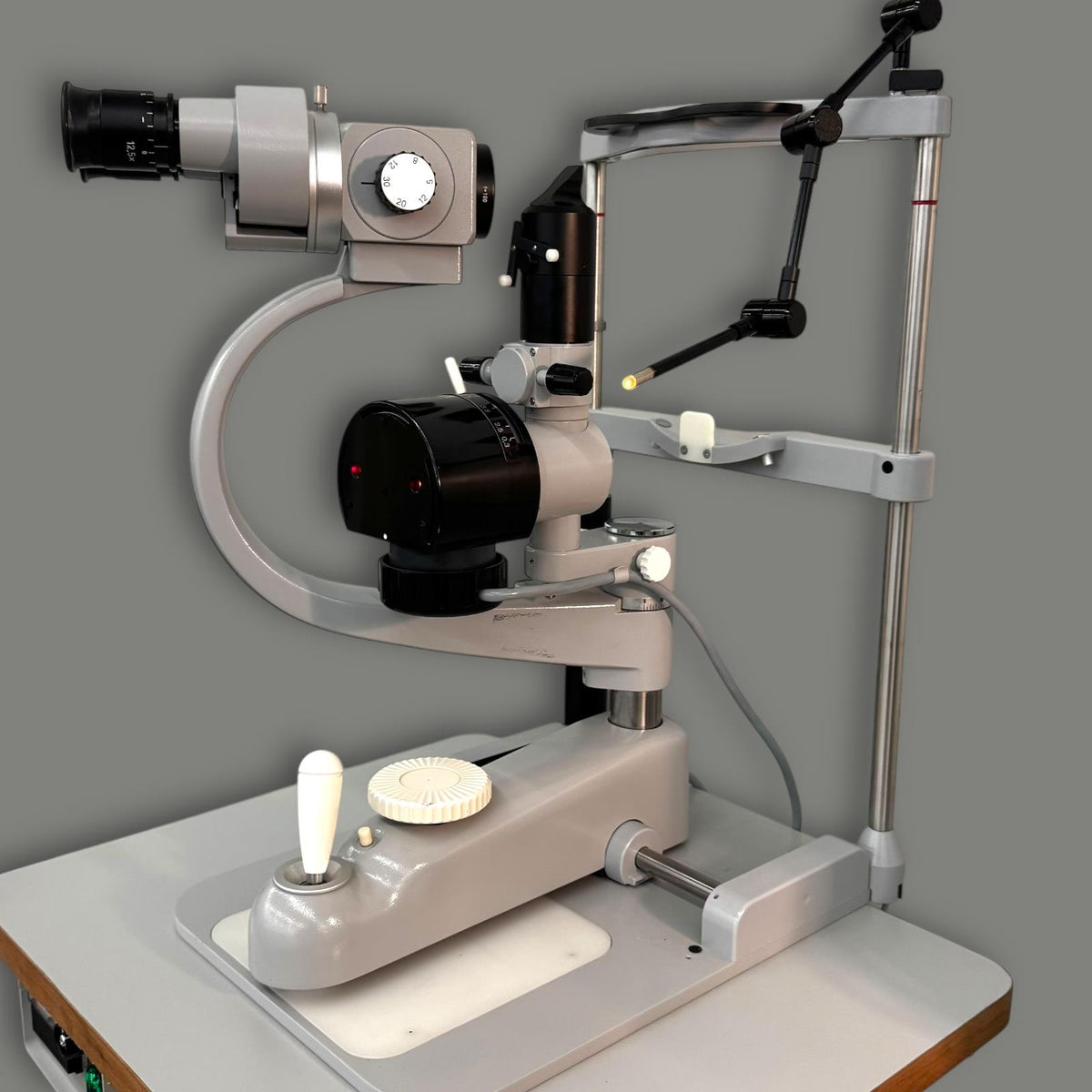 Boom-Mounted Carl Zeiss Slit Lamp and Bausch & Lomb 71-21-35 Keratometer