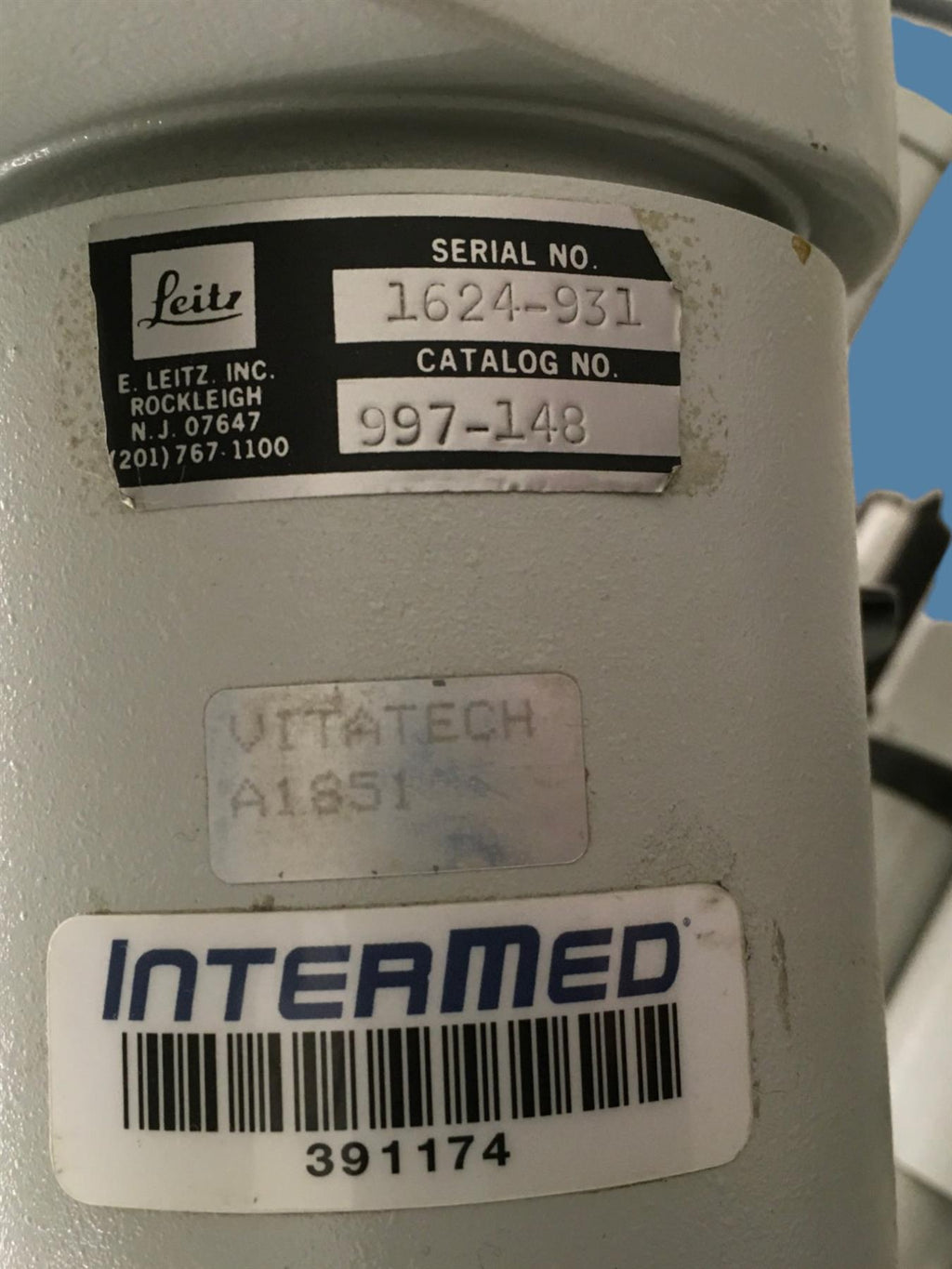 Wild Heerbrugg M691 Surgical Microscope on MS-C / MEL 48 Motorized Stand - Read