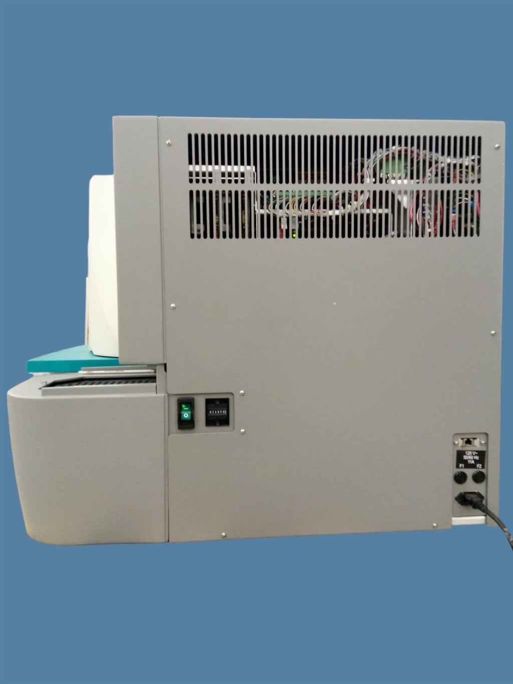 Siemens MicroScan WalkAway 40 Plus Diagnostic Microbiology ID/AST System
