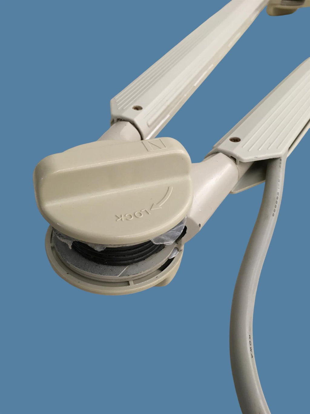 Nihon Kohden LS-703A Photic Flash Lamp w/ Arm (2010) | Tested & Working