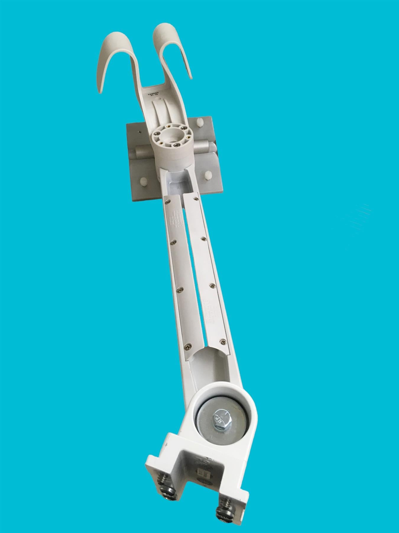 GCX M Series WMM-0001-01B Pivot Arm Mount W/Cable Holder