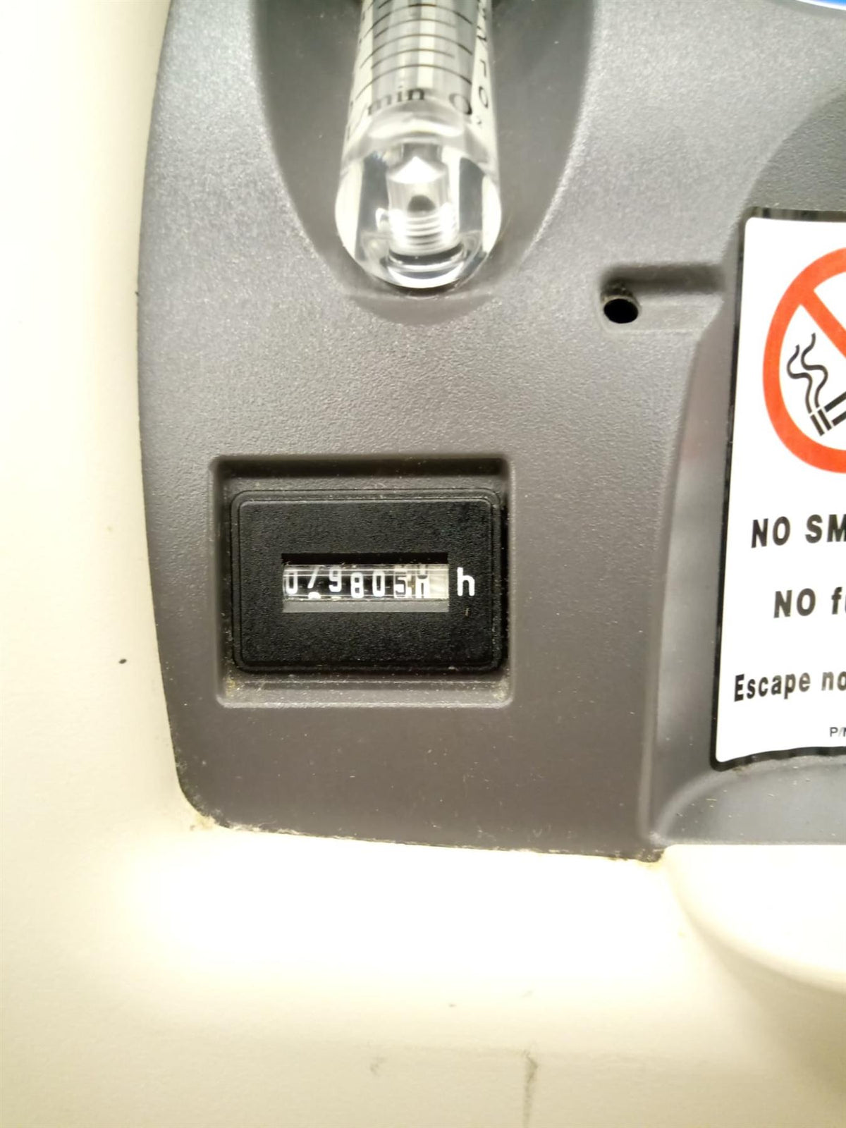 Invacare Perfecto 2 -- 5 Liter Oxygen Concentrator w/ O2 Sensor (7,980 hours)