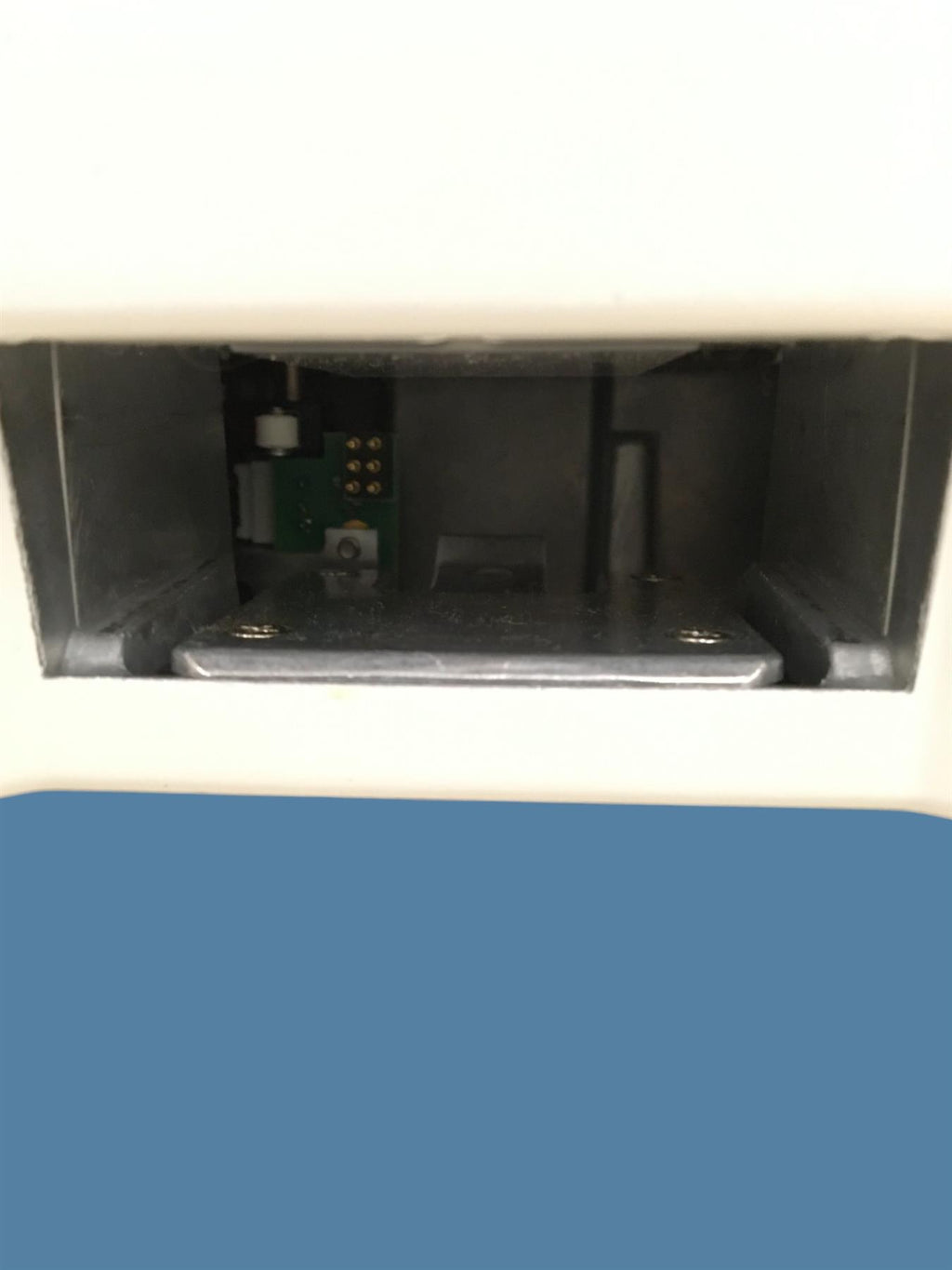 Invivo Expression MRI Patient Monitoring System Model 865214 (w/o Power Supply)