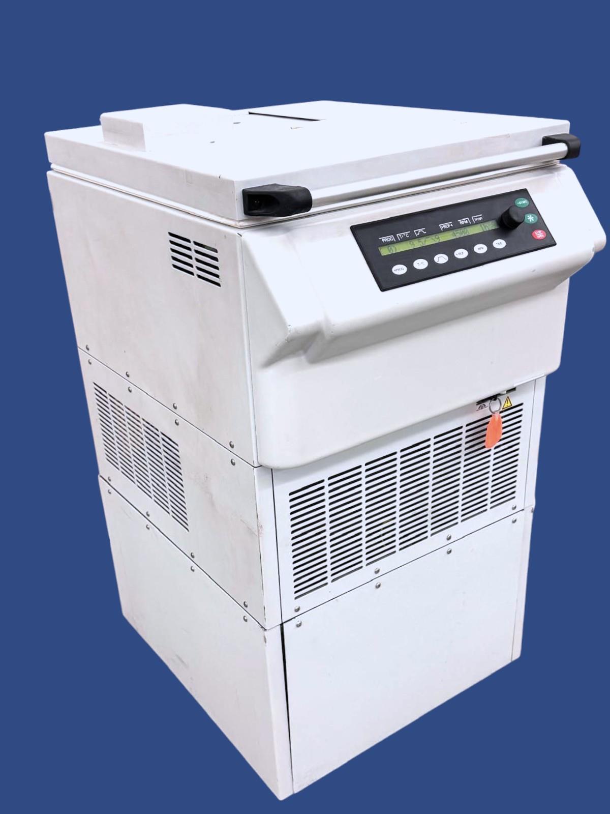 Hettich Rotana 460 Robotic automated cooled centrifuge 5680-30-D GERMANY W/ROTOR