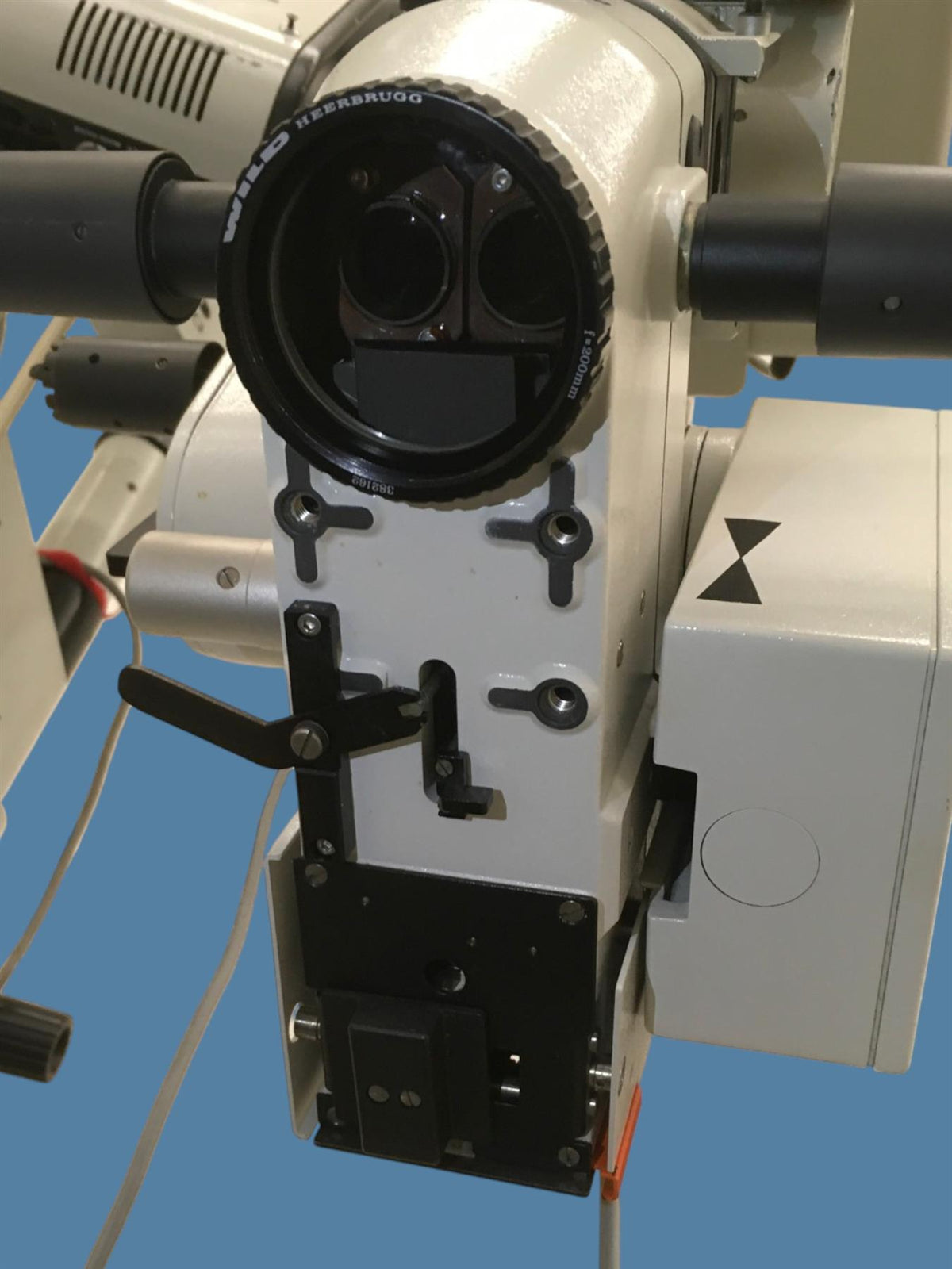 Wild Heerbrugg M690 Surgical Microscope w/ MEL 48 Controller on MS-C Stand