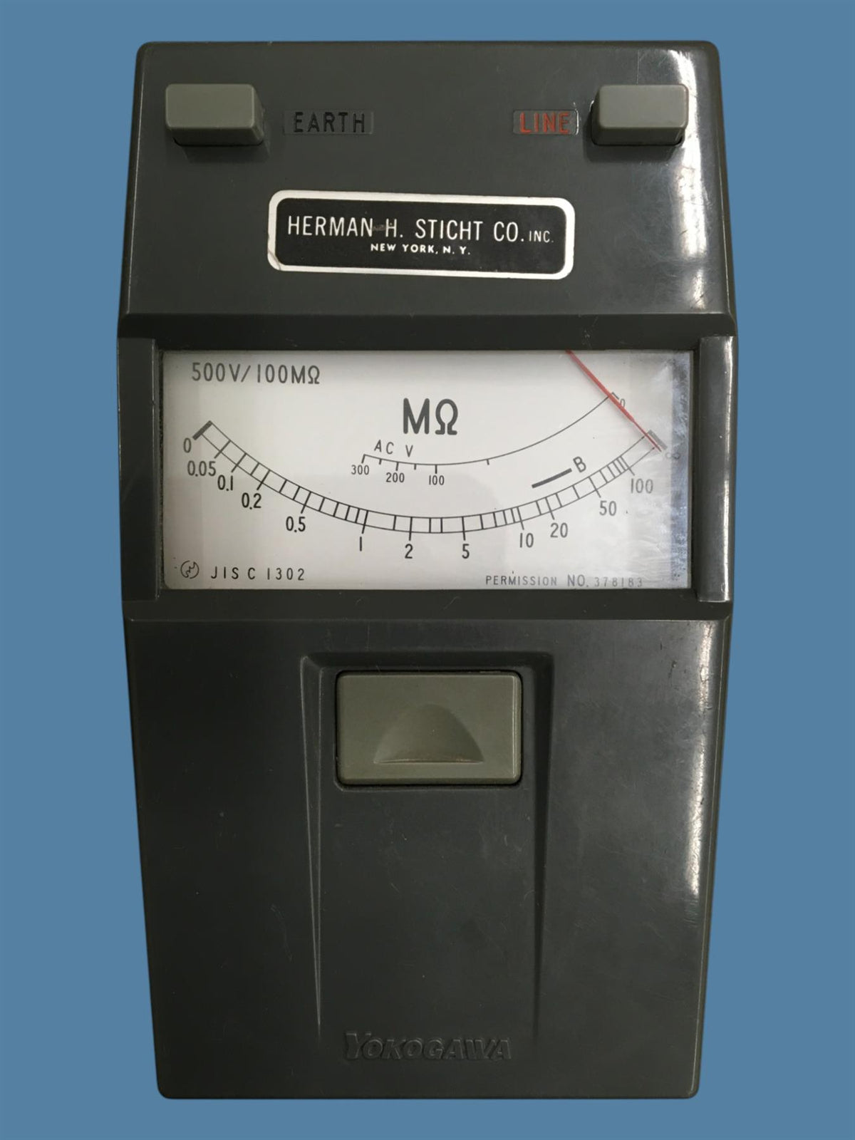 Yokogawa YEW 3213-13 Insulation Resistance Tester w/ Holder & Leads