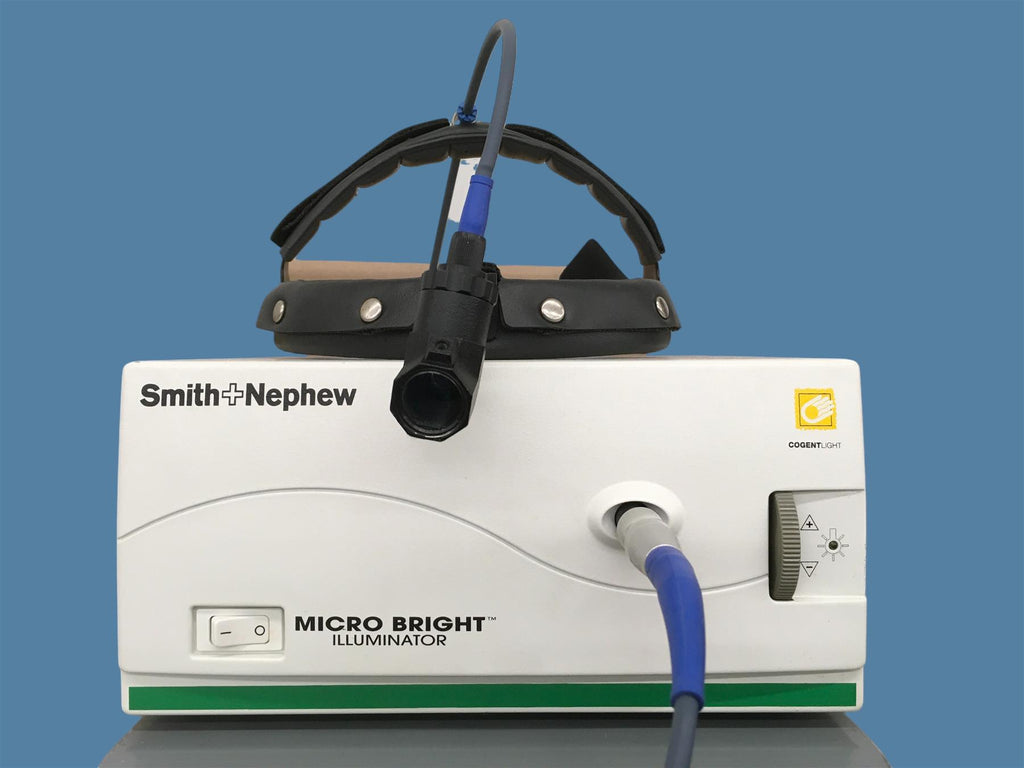 Smith & Nephew 7023-2100 Micro Bright Illuminator & Surgical Headlight w/ Stand