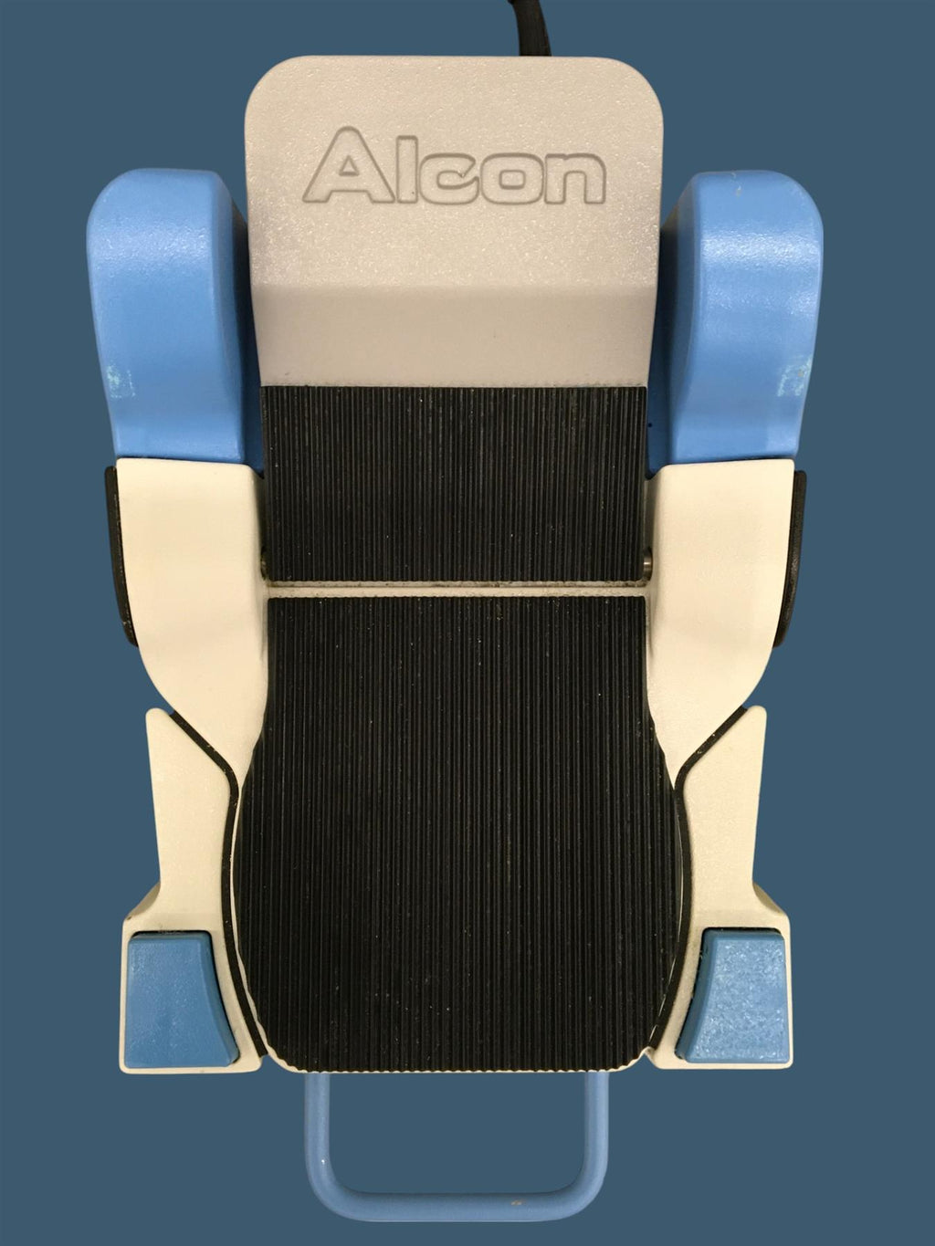 Alcon iNFINITI Vision System (OZil Compatible) w/ Footswitch, Remote & Manual