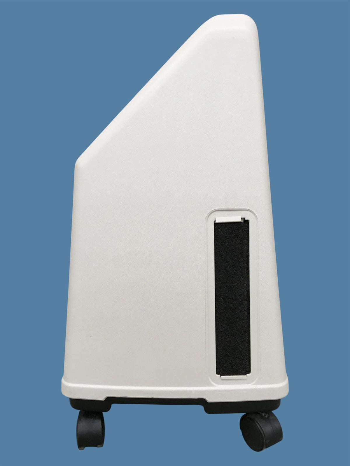 Invacare Platinum 10 - 10 Liter Oxygen Concentrator (6,567 Hours)