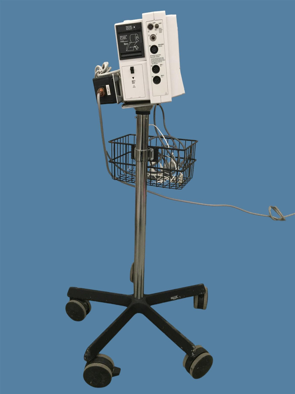 Datascope Passport EL 0998-00-0126 5-Lead Patient Monitor w/ SpO2 + Stand
