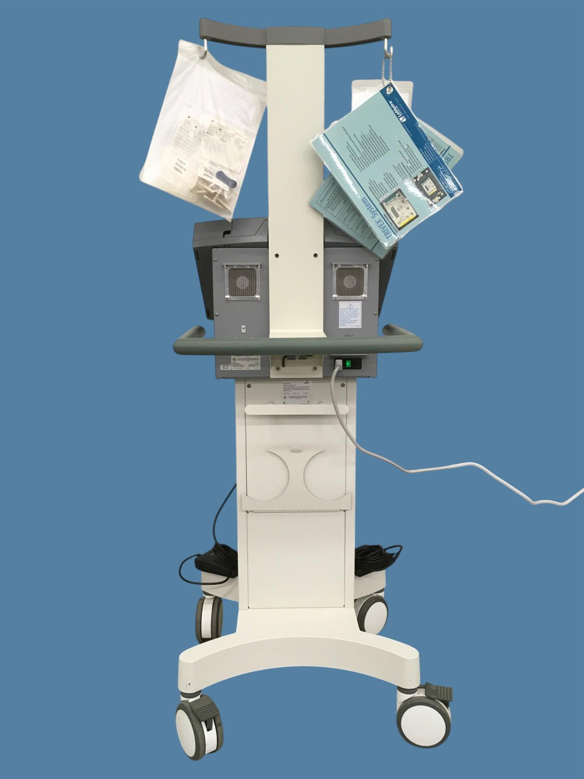 Smith & Nephew LeMaitre Trivex 7210386 System + 7210414 Cart & Pedals (READ)