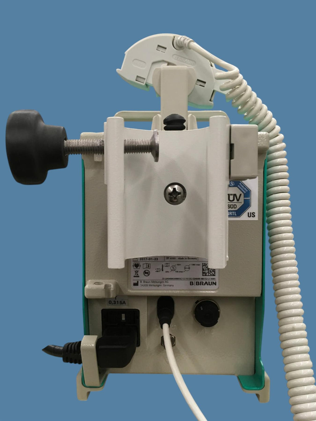 B. Braun Vista Basic 637-202 Volumetric Infusion Pump IV w/ Drop Sensor & Clamp