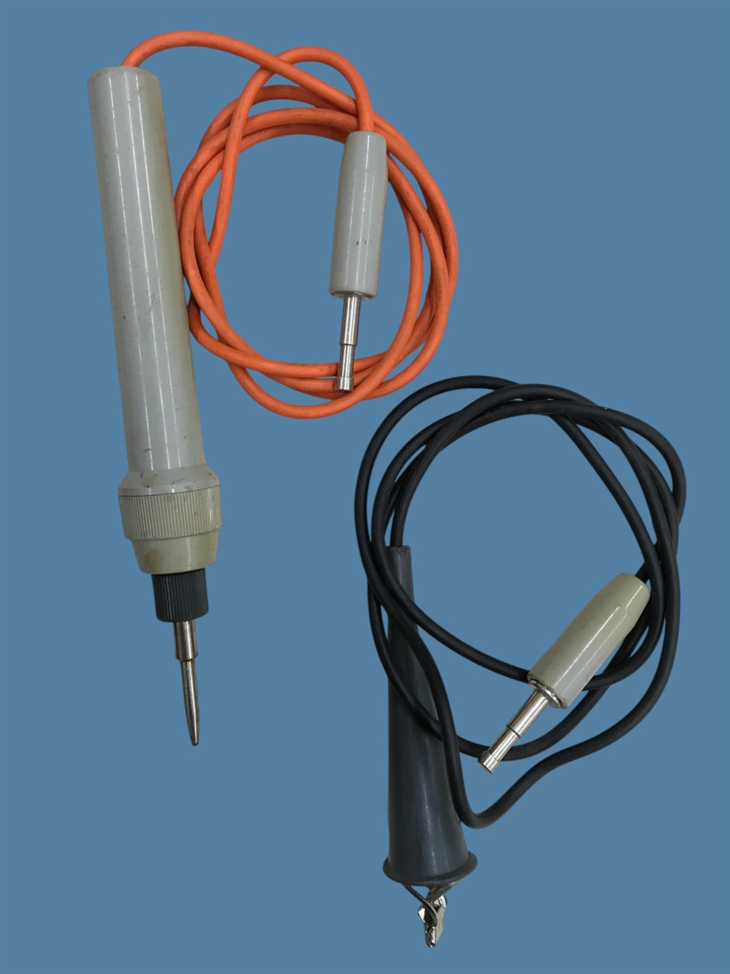 Yokogawa YEW 3213-13 Insulation Resistance Tester w/ Holder & Leads