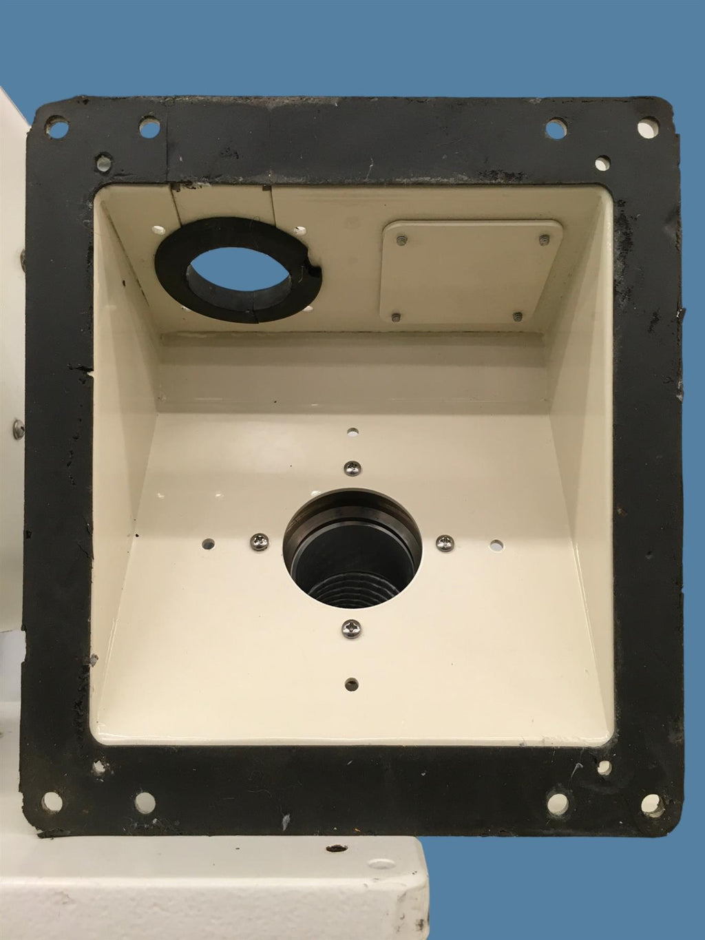 Philips Volcano 411-0100.01 Connection Box for IVUS w/ Hose & Mounting Plate