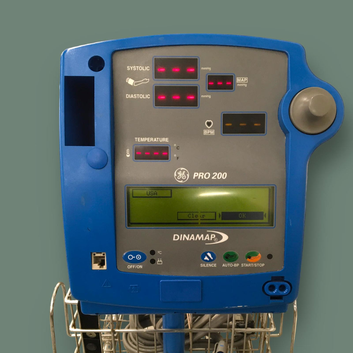 GE Dinamap Pro 200 Patient Vital Signs Monitor