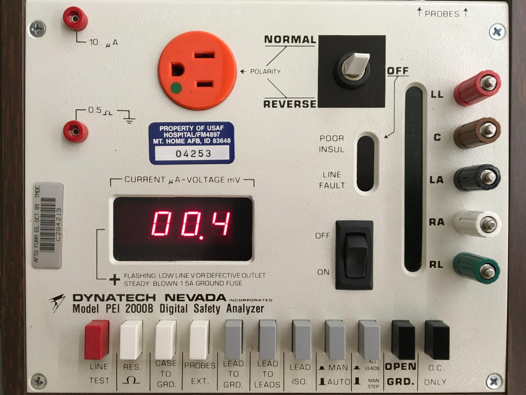 Dynatech Nevada PEI 2000B Digital Safety Analyzer w/ Wood Box/Case