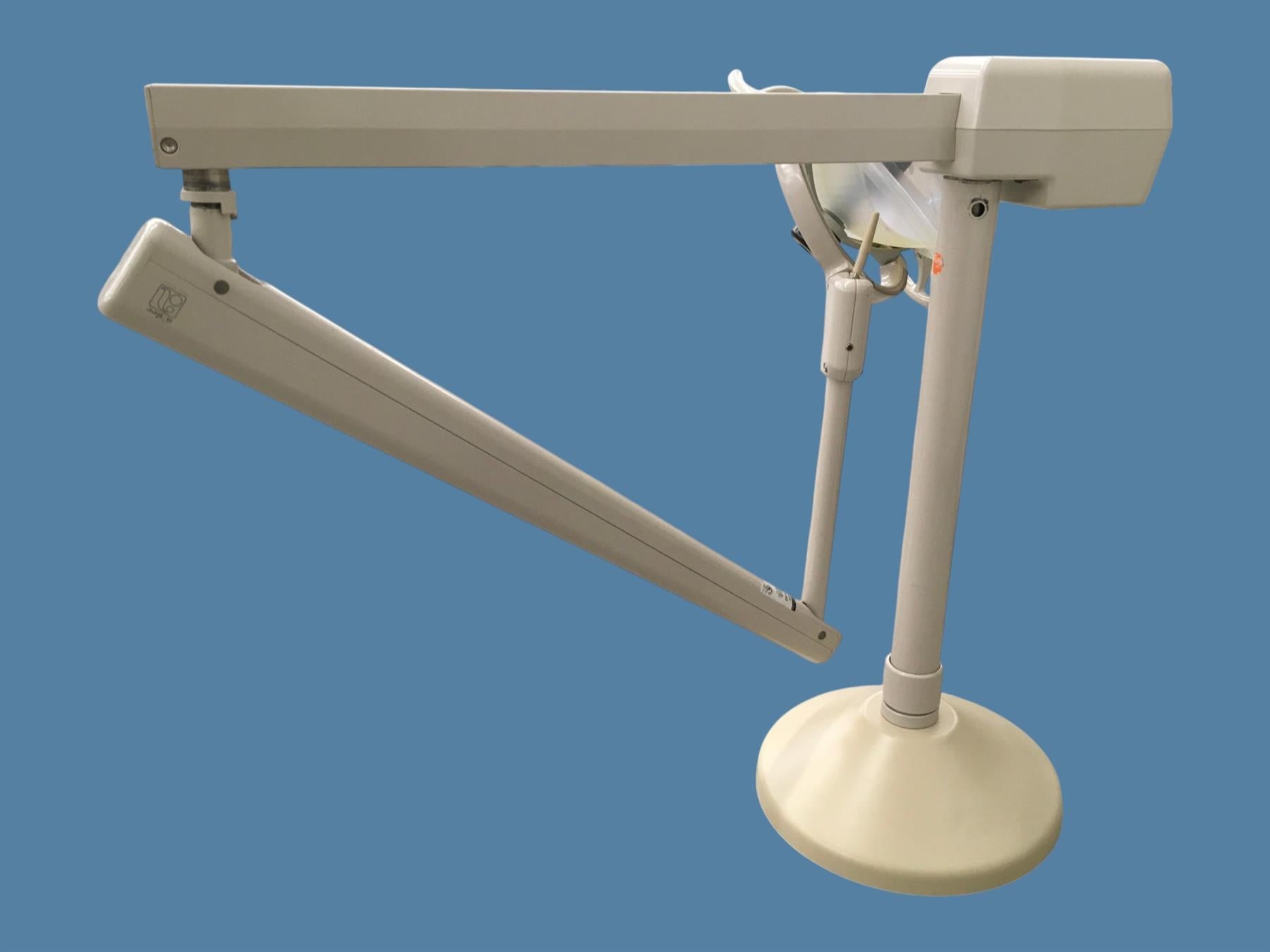 A-dec 6300 Ceiling Mount Dental Operatory Light Complete Arm Assembly 12CJ