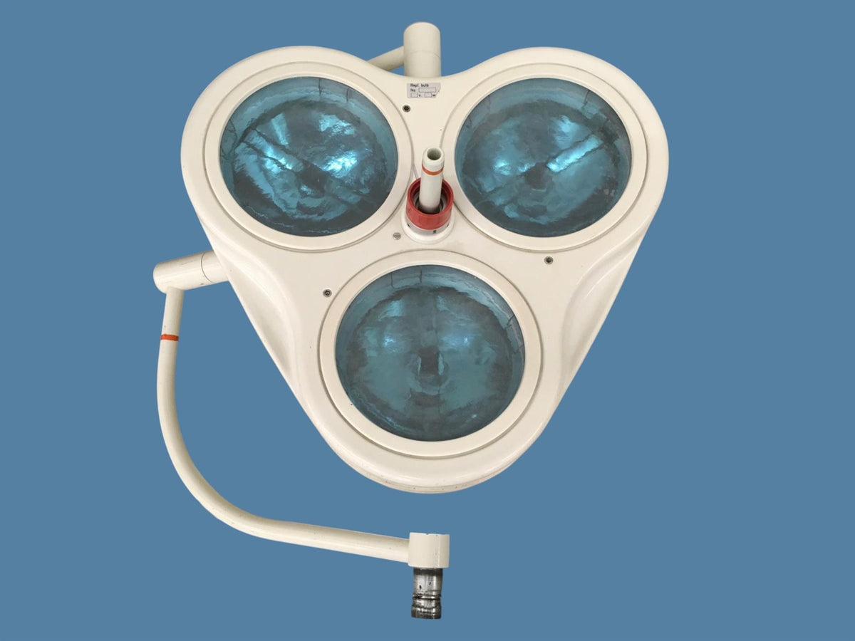 Heraeus Hanaulux London 3-Pod Surgical Light Head 4201A3A00 W-Germany