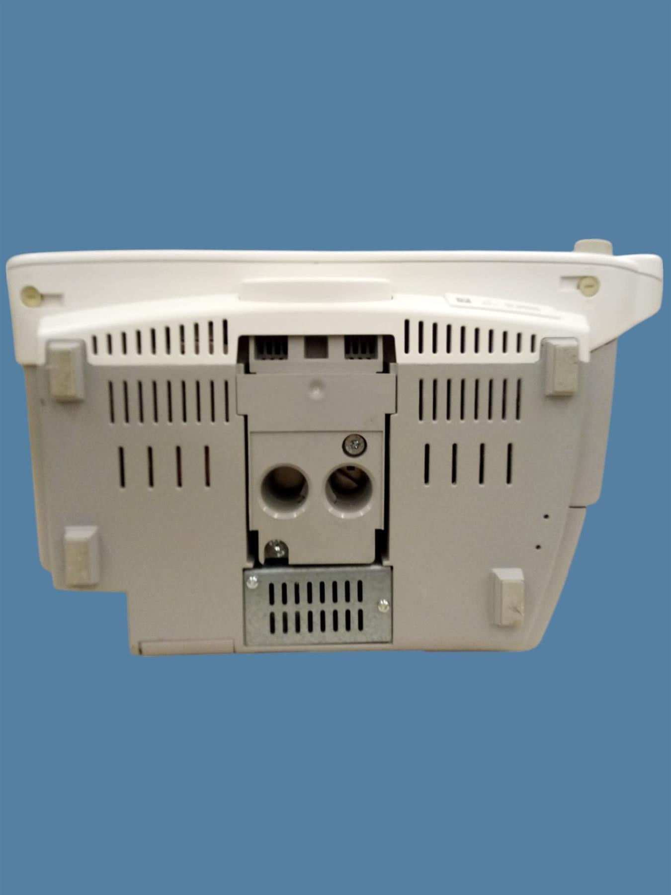 IntelliVue MP30 M8002A Patient Monitor w/ M3015A Opt. C06 Press/Temp/CO2 Module