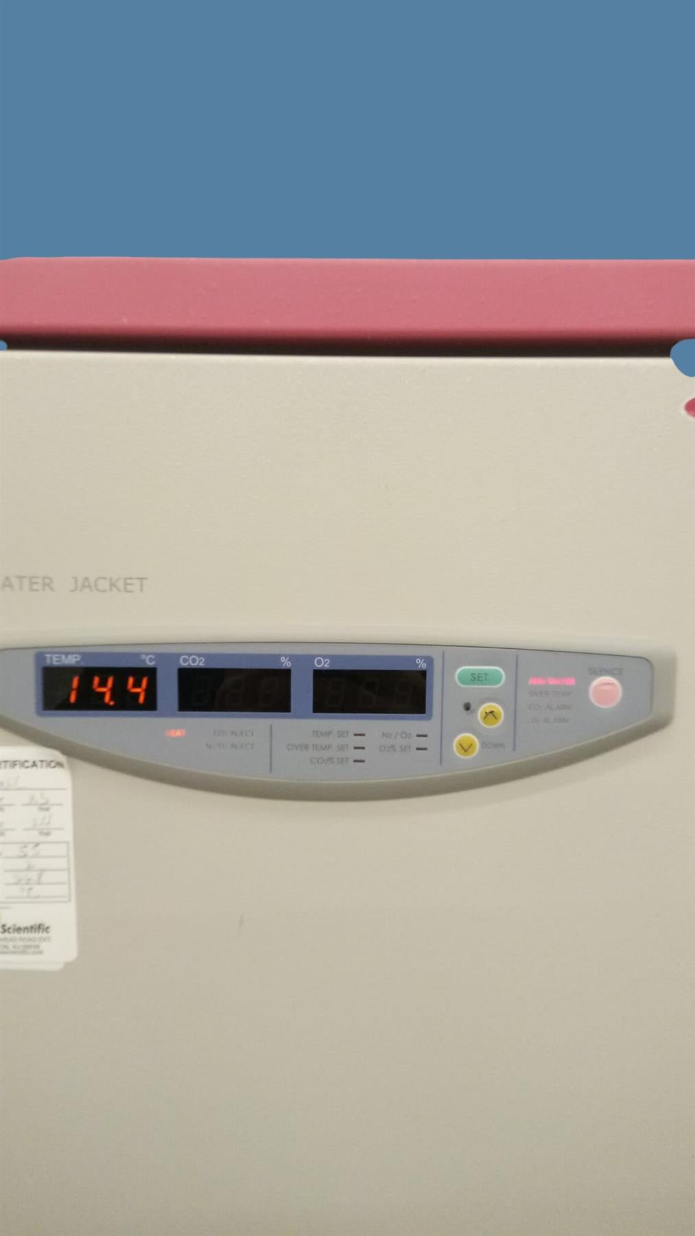 ASTEC APM-50DR Water Jacketed Tri-Gas Incubator