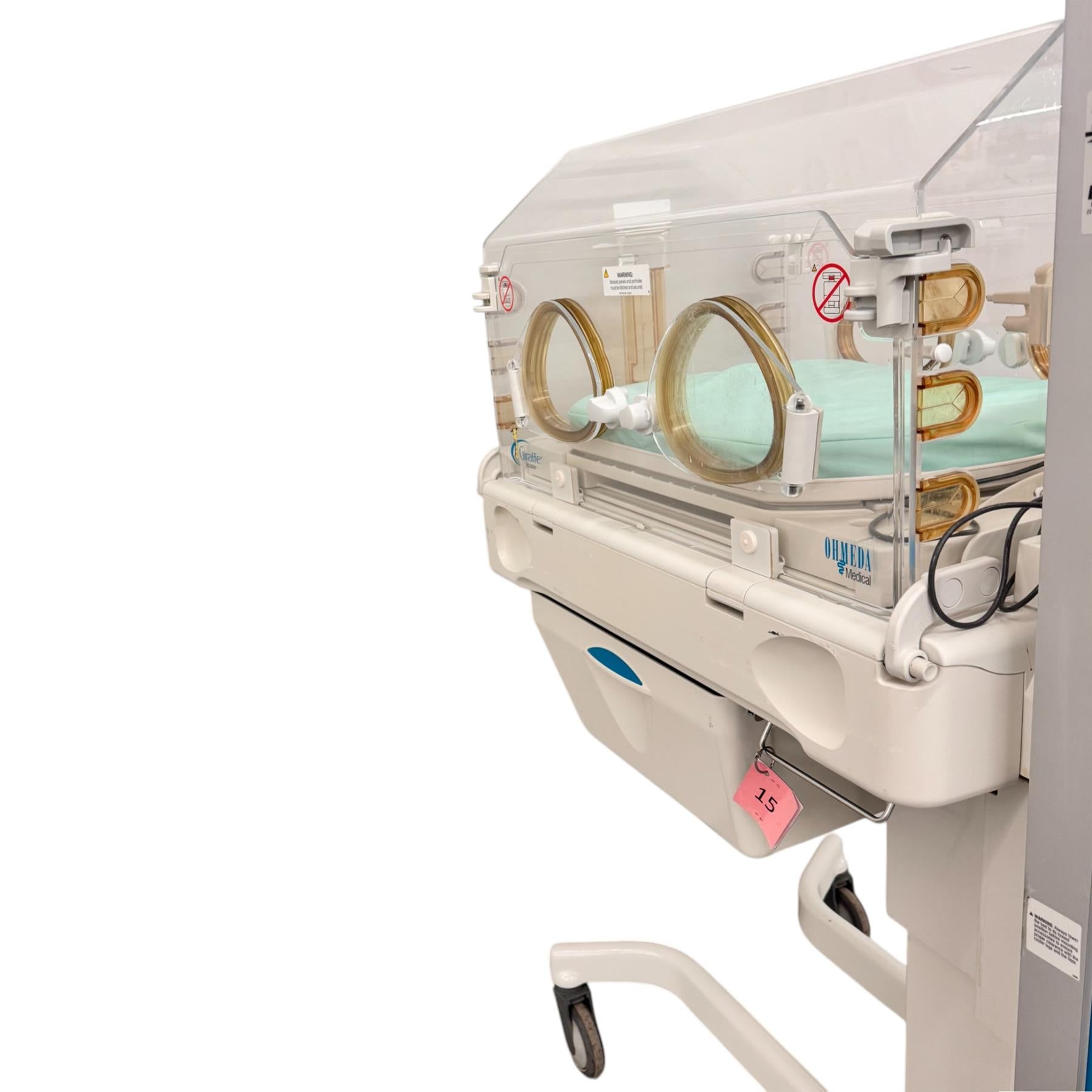 Ohmeda Medical Giraffe Incubator HDHL50211