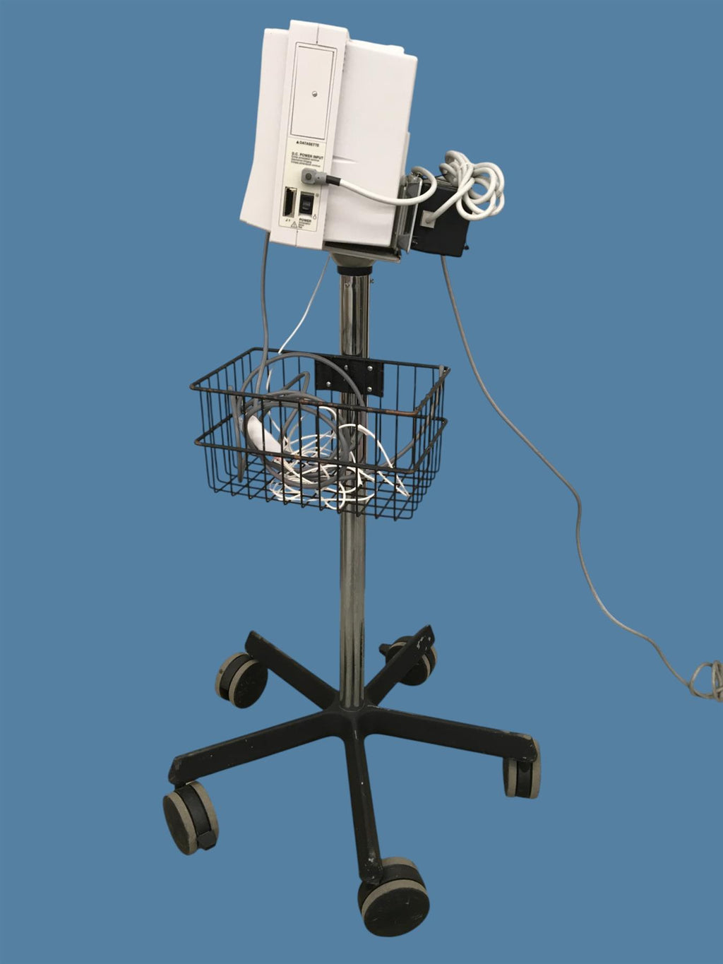 Datascope Passport EL 0998-00-0126 5-Lead Patient Monitor w/ SpO2 + Stand