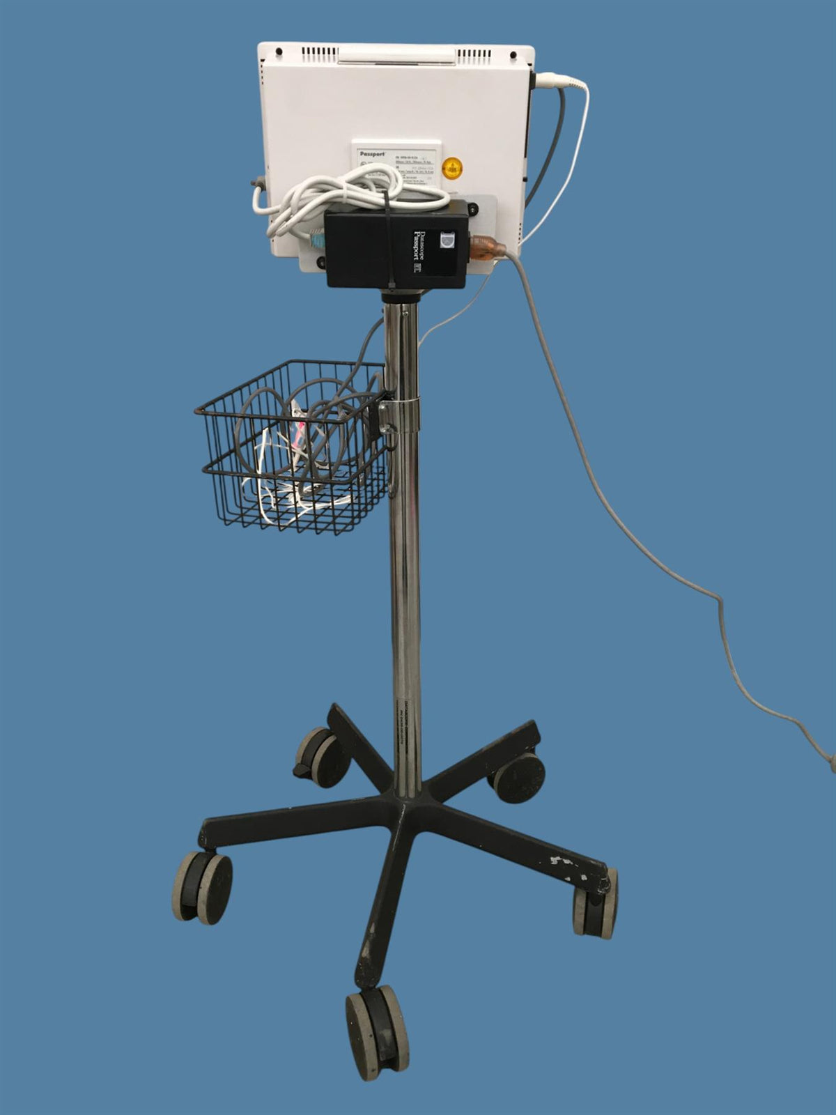 Datascope Passport EL 0998-00-0126 5-Lead Patient Monitor w/ SpO2 + Stand