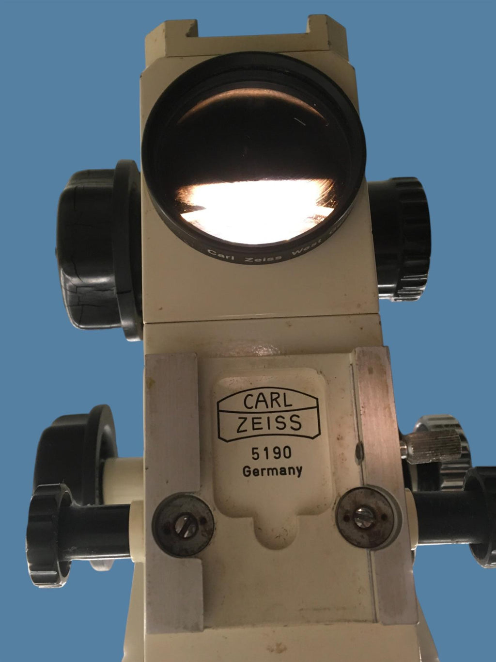 Carl Zeiss 5190 Colposcope w/ K120/76 Arm, Rolling Stand & Power Footswitch