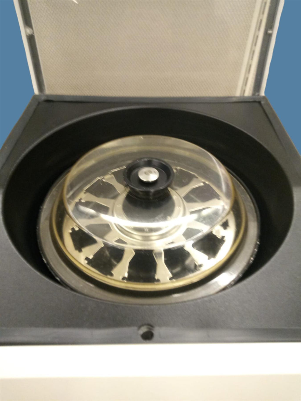 Shandon Cytospin 3 Cytocentrifuge 74000102 w/ Rotor Assembly