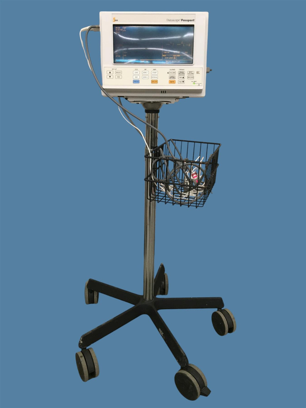 Datascope Passport EL 0998-00-0126 5-Lead Patient Monitor w/ SpO2 + Stand