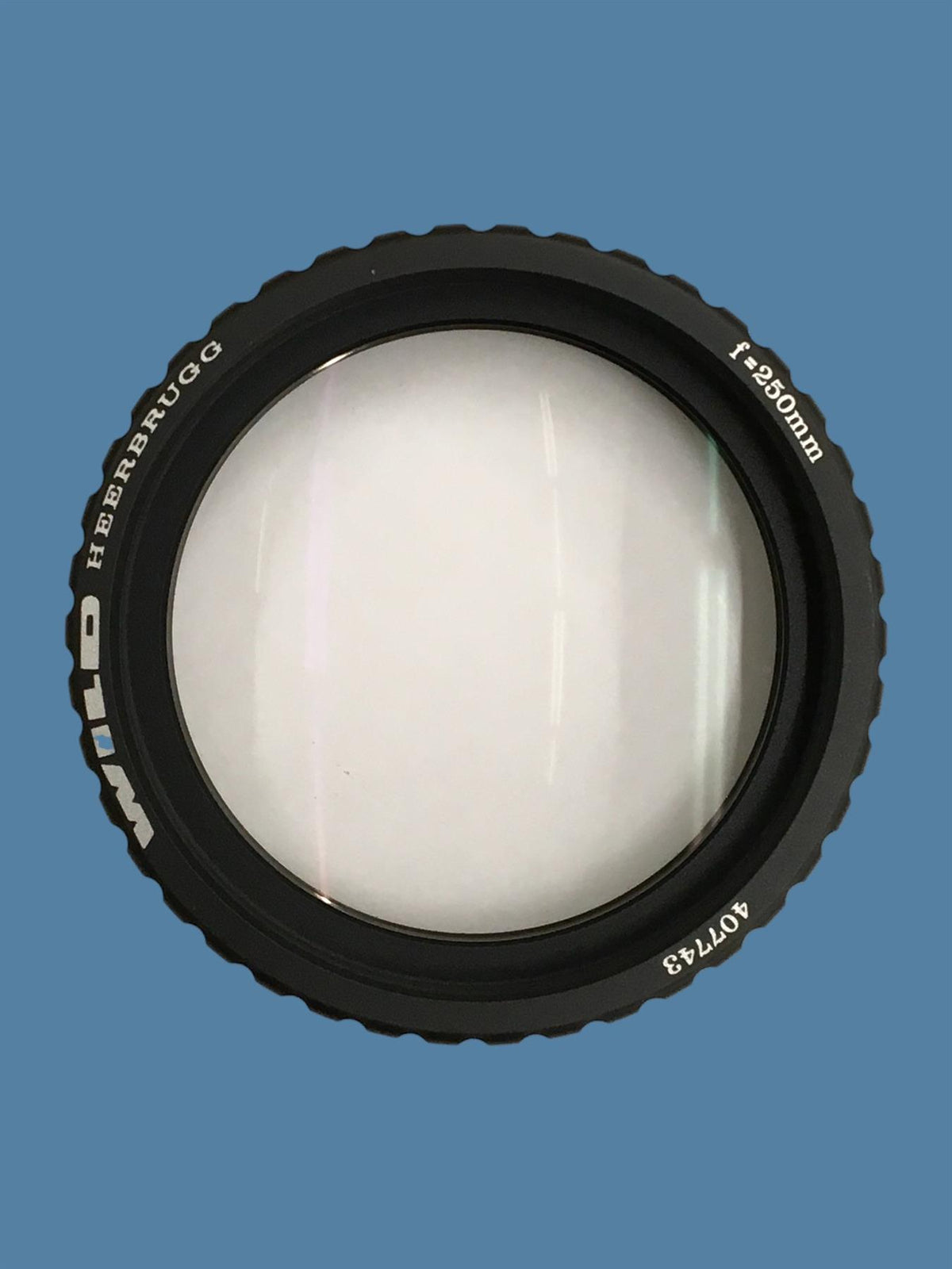 Wild Heerbrugg Microscope Objective Lens ƒ=250mm (Model 407743) w/ Container