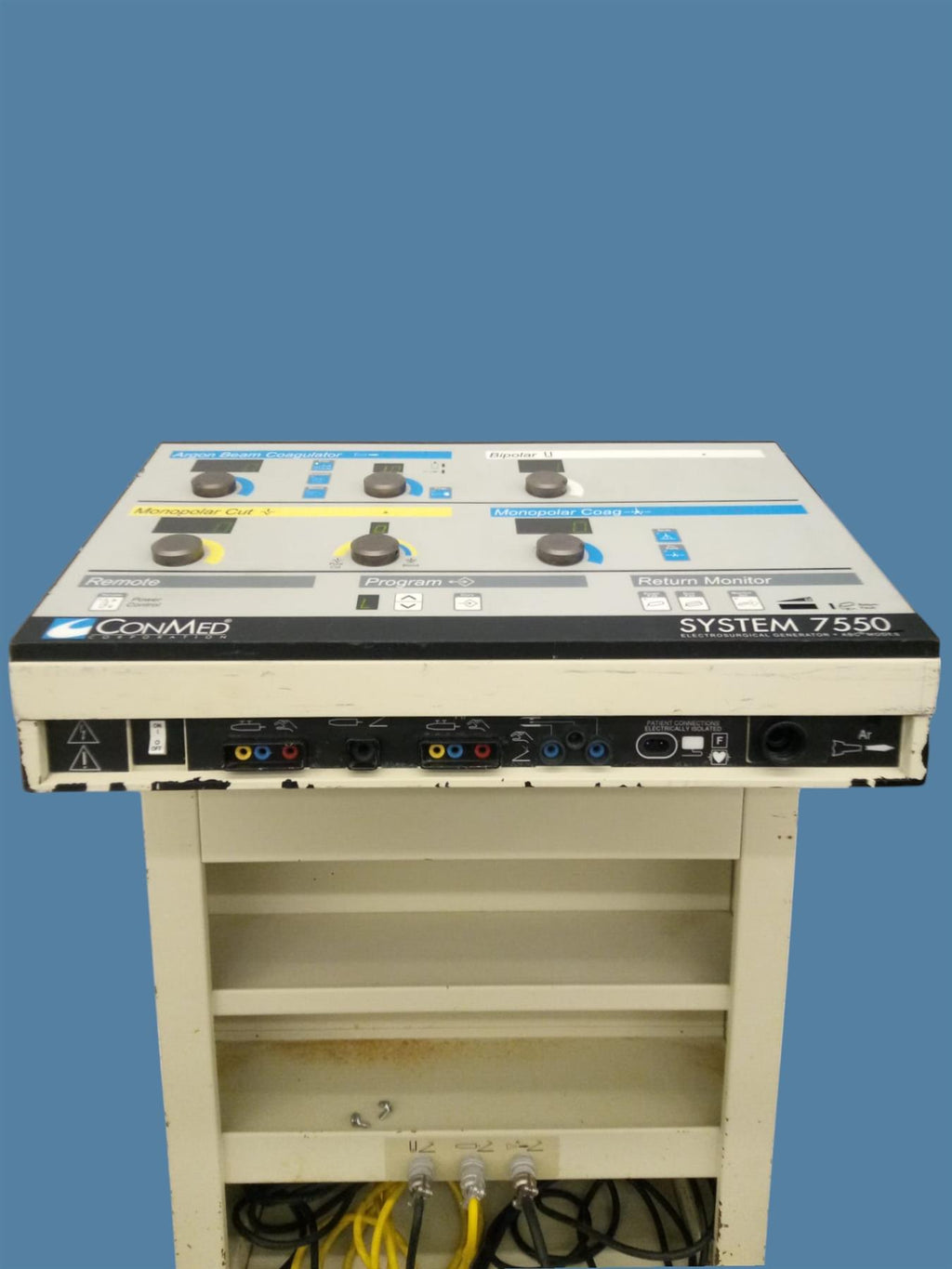 ConMed System 7550 Electrosurgical Generator Unit w/ 3 Footswitches
