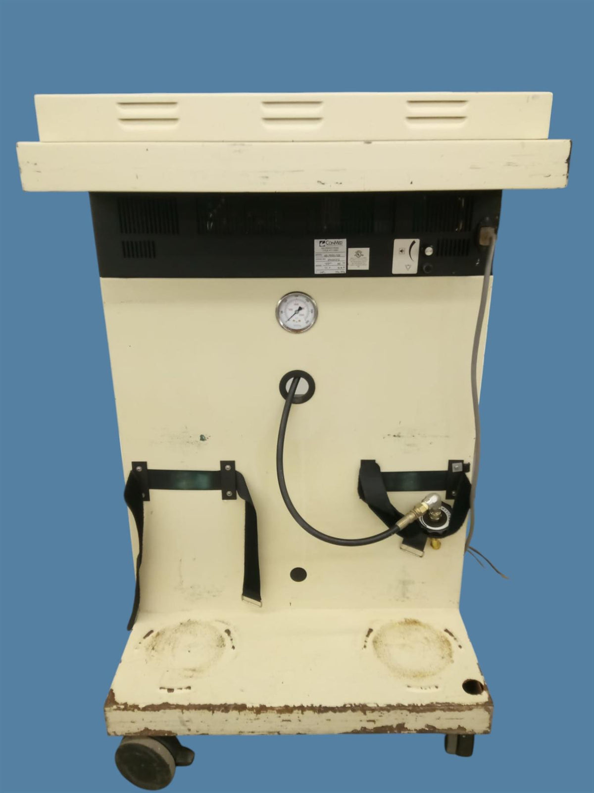 ConMed System 7550 Electrosurgical Generator Unit w/ 3 Footswitches