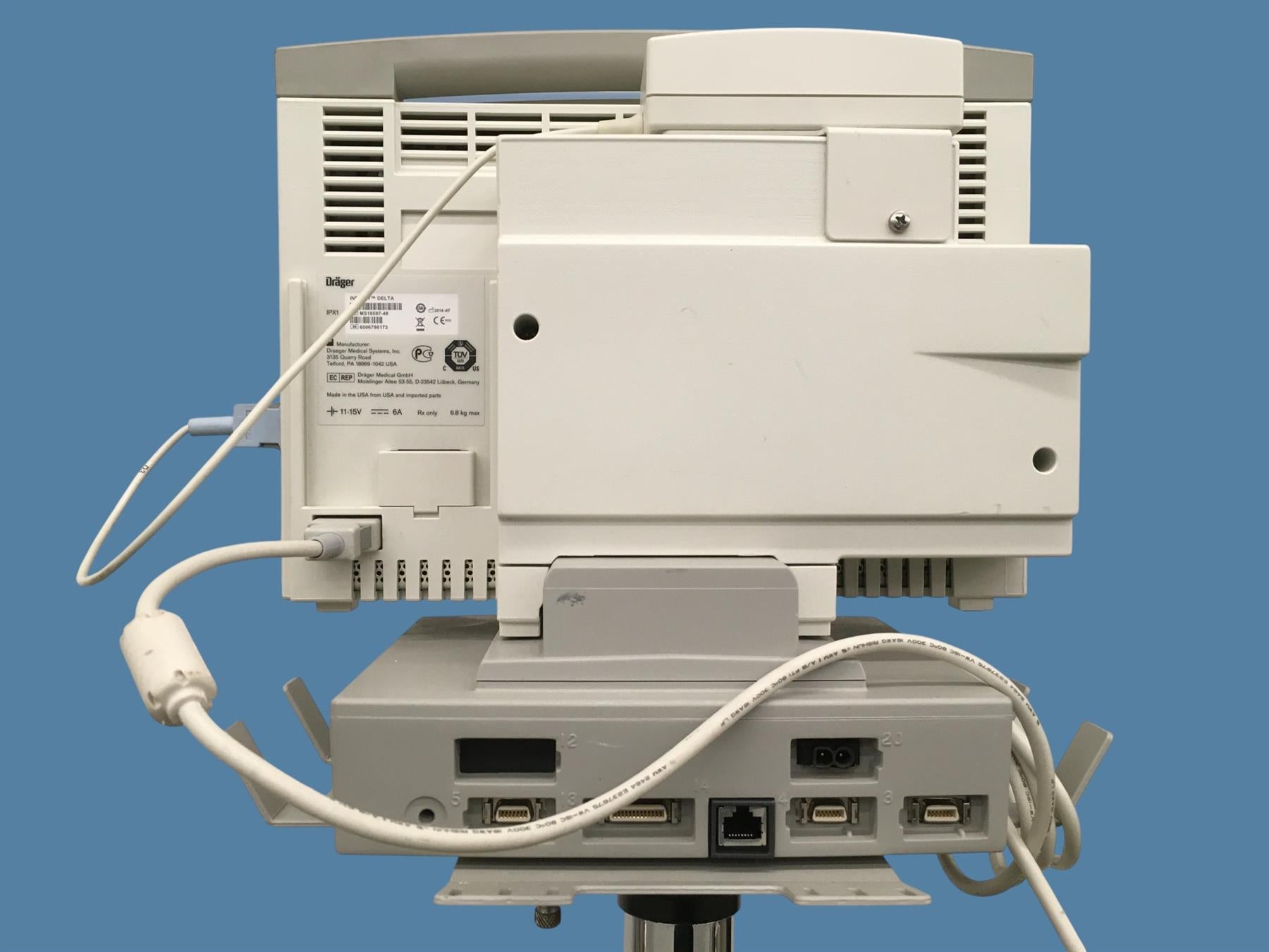 Dräger Infinity Delta MS18597-48 (2014) | Masimo SET | Stand | Dock | READ DESC