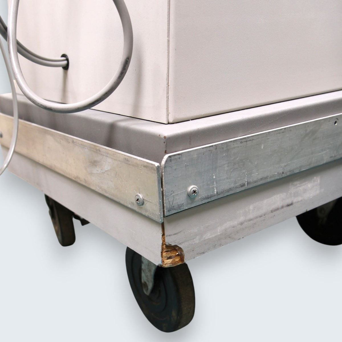 DNTL Works ProCart II Mobile Treatment Console 2200
