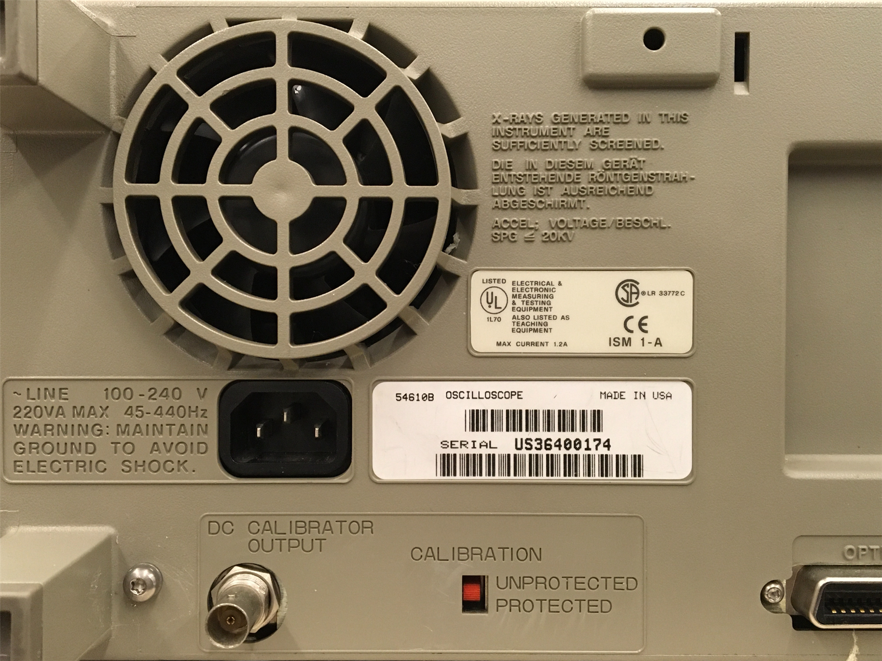 Hewlett-Packard 54610B 500MHz Digital Oscilloscope