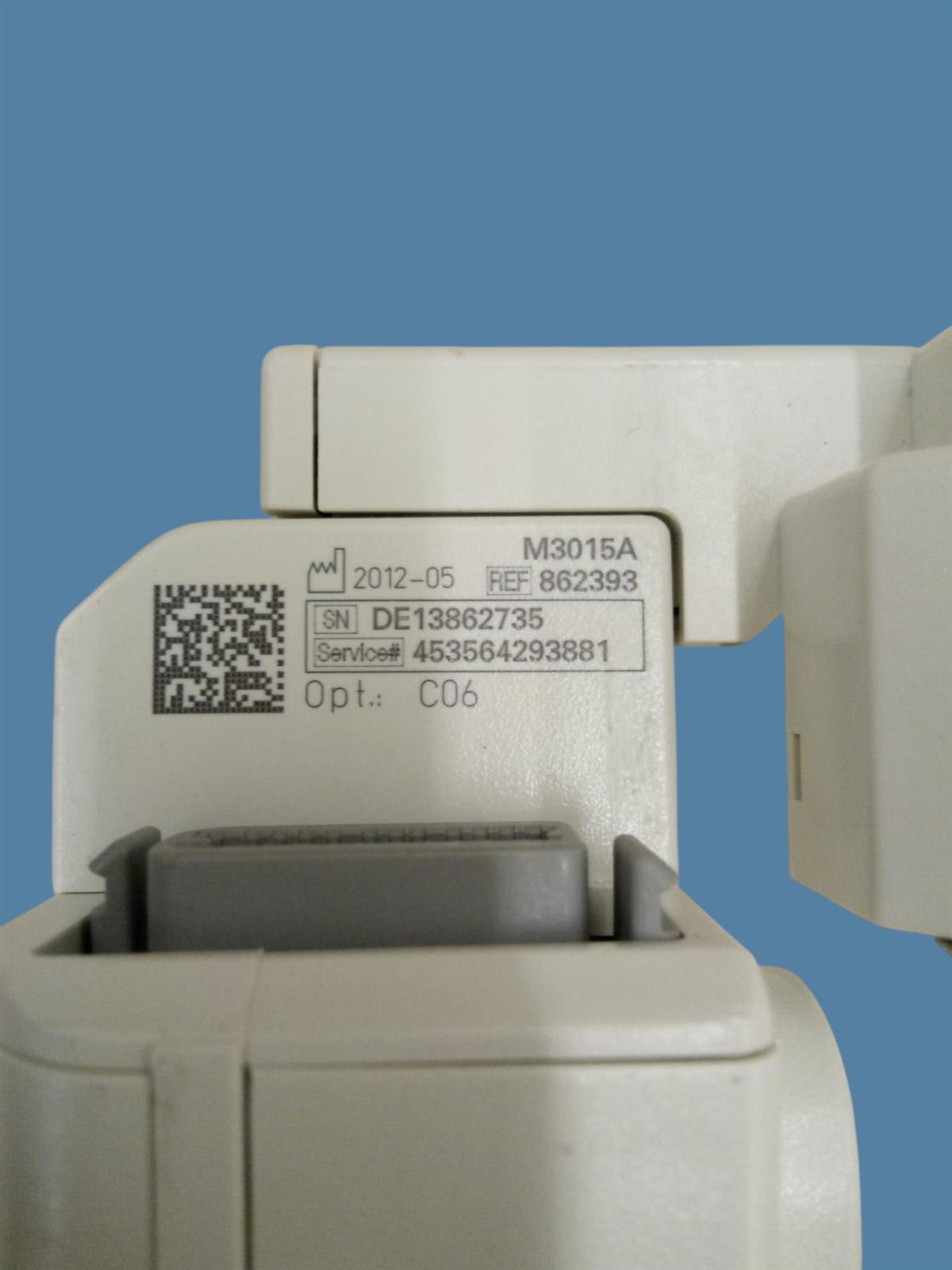 IntelliVue MP30 M8002A Patient Monitor w/ M3015A Opt. C06 Press/Temp/CO2 Module