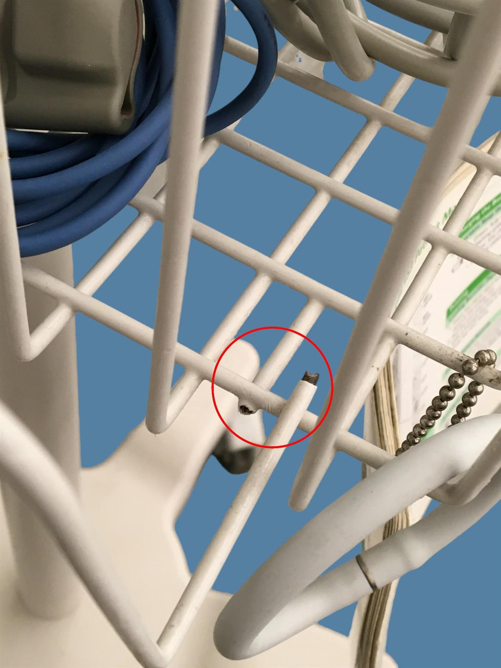 Philips SureSigns VS3 Vital Signs Monitor w/ Cart, Pulse/SpO2 Sensor, NIBP Hose