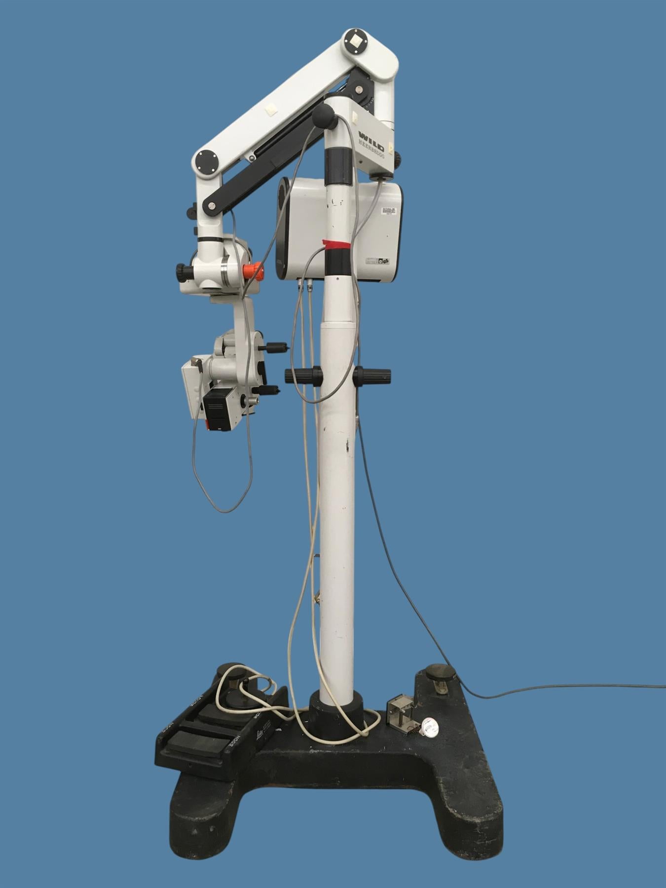 Wild Heerbrugg M690 Surgical Microscope w/ MEL 48 Controller on MS-C Stand