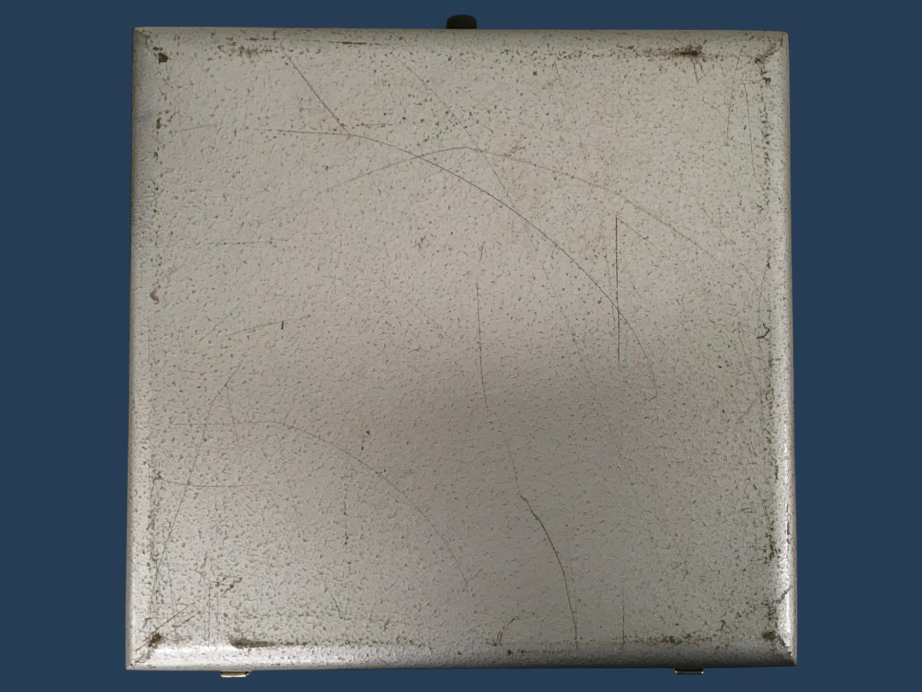 Associated Research DC Hypot Model 5550