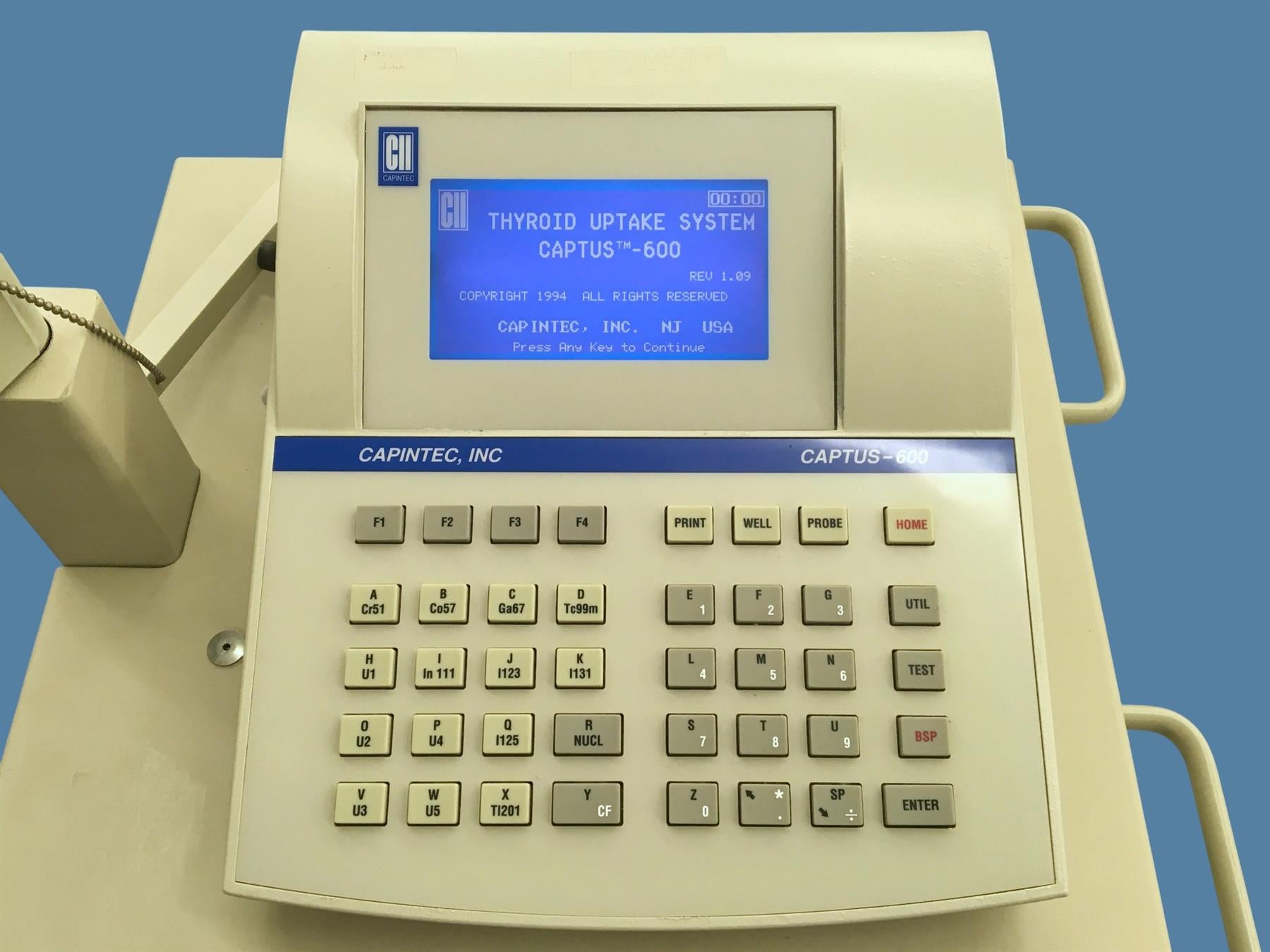 Capintec Captus 600 Thyroid Uptake System Rev. 1.09 w/ Cart, Collimator, Printer