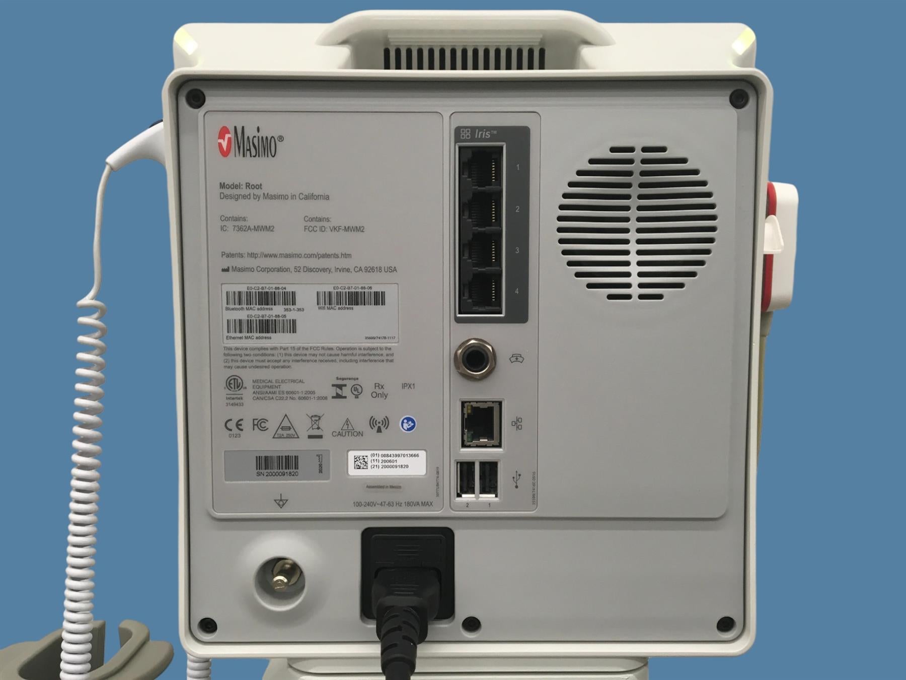 Masimo ROOT Patient Monitor w/ Radical-7 Oximeter & Radius PPG w/ Cart, Cables