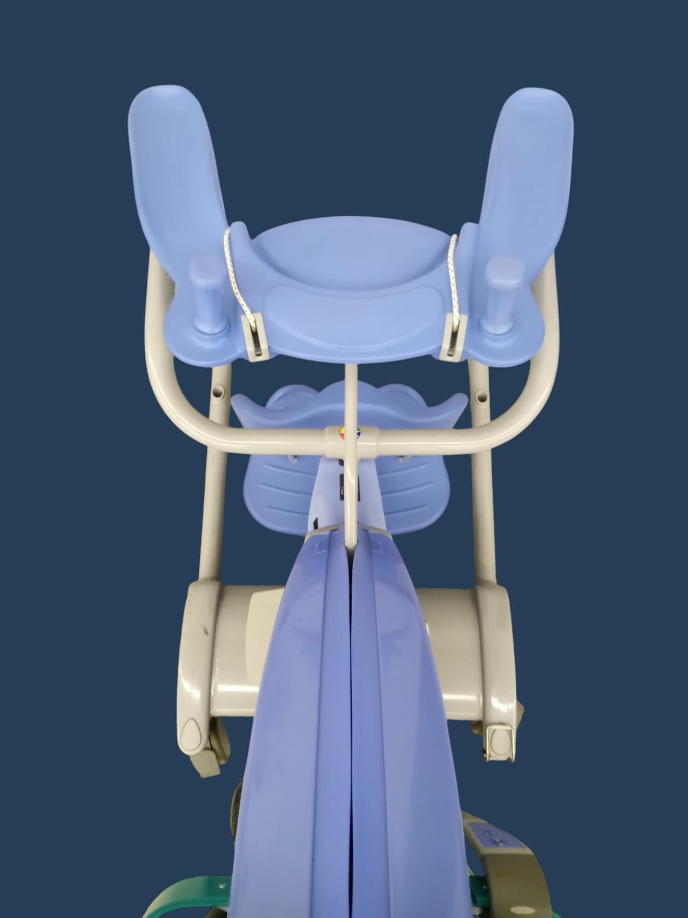ArjoHuntleigh Sara Plus Lift - Powered Sit-To-Stand Aid (No Battery/Charger)