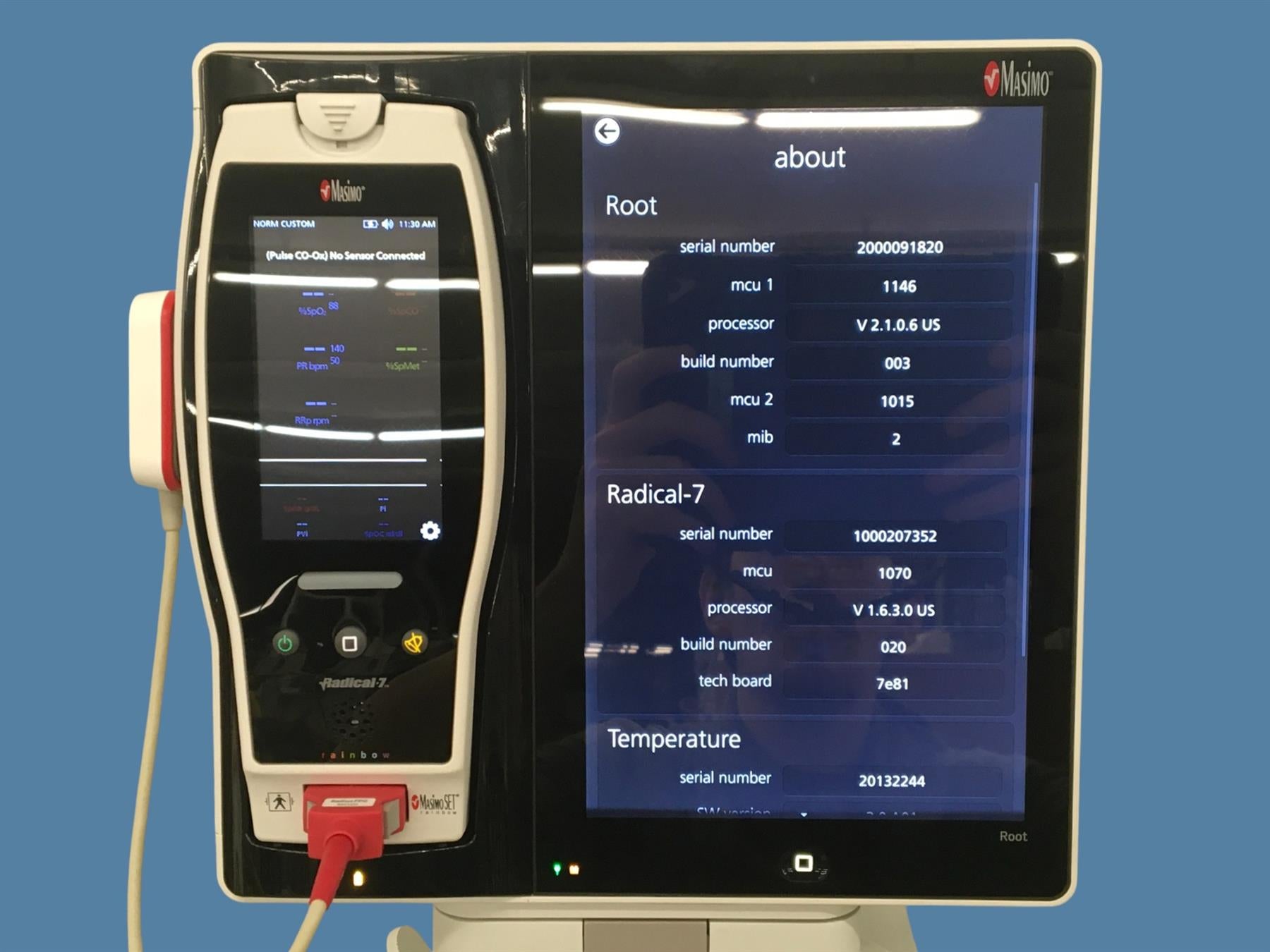Masimo ROOT Patient Monitor w/ Radical-7 Oximeter & Radius PPG w/ Cart, Cables