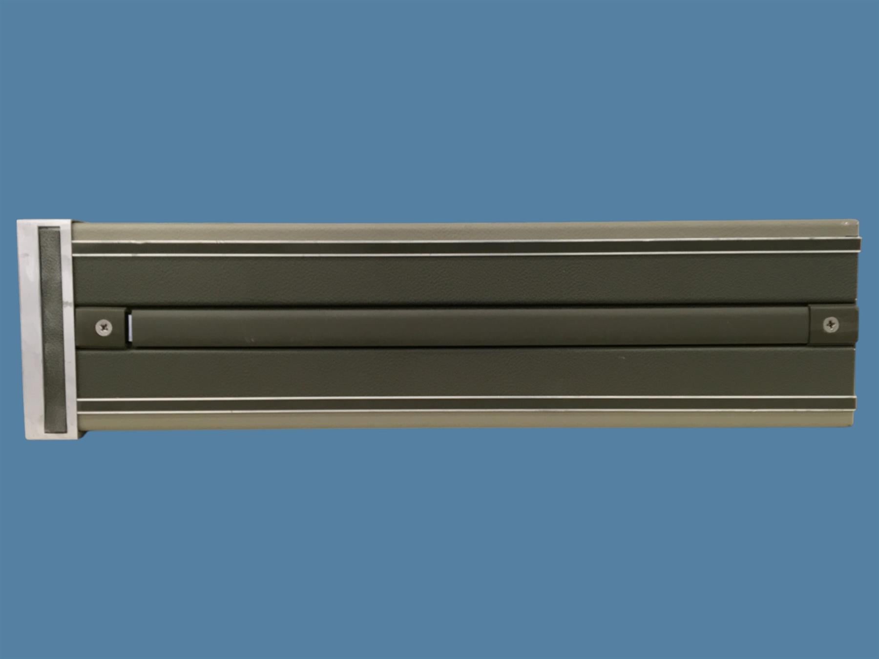 Hewlett-Packard 3336B Synthesizer/Level Generator